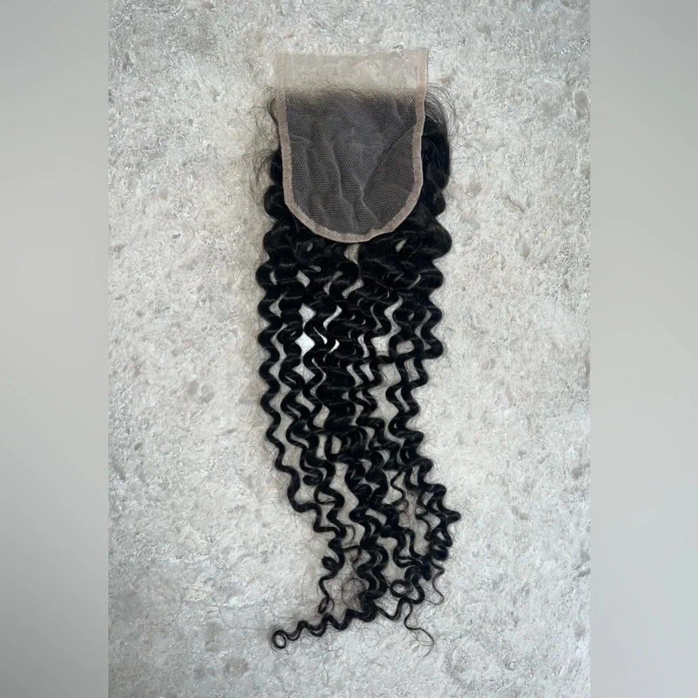 STEAMED DEEP CURL 4x4 TRANSPARENT LACE CLOSURE - Picture 2 of 2